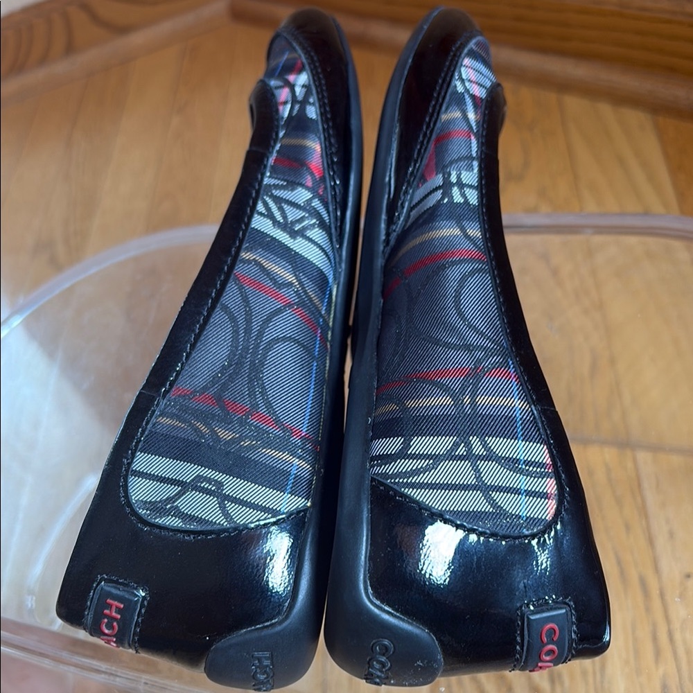 Coach  Women's  Signature Red & Black Plaid Ballerina Flats Sz: 7 EUC - Picture 3 of 9